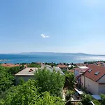 Appartement And Drazen *