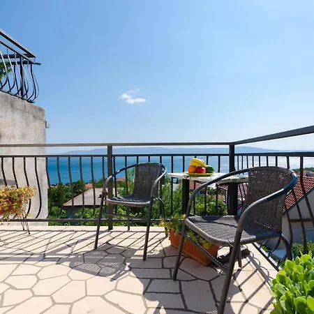 And Drazen Διαμέρισμα