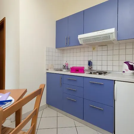 And Drazen Διαμέρισμα *